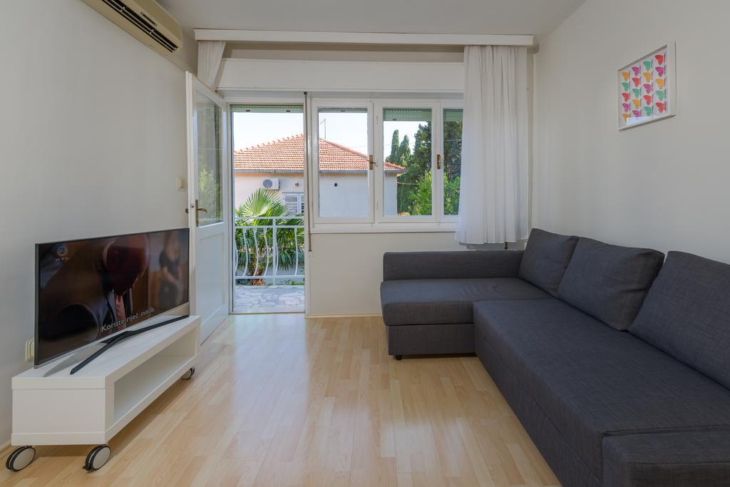 Garden Apartment Kaštela 客房 照片