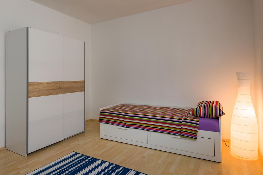 Garden Apartment Kaštela 客房 照片