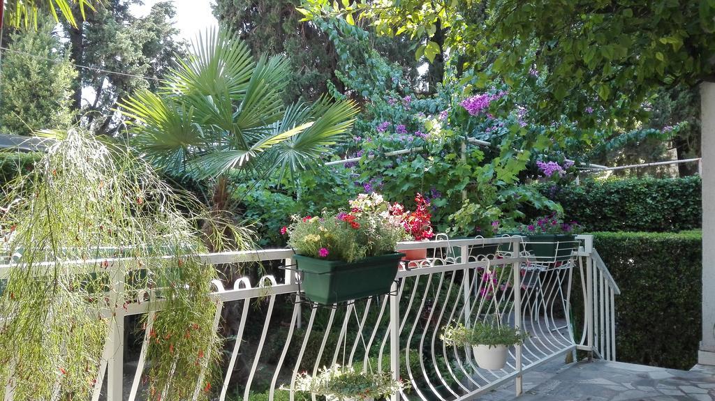 Garden Apartment Kaštela 外观 照片