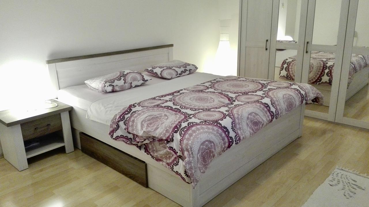 Garden Apartment Kaštela 外观 照片